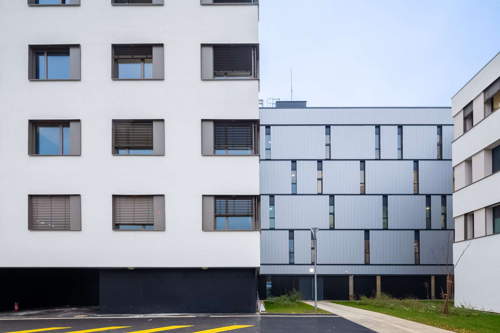 Grand Hôpital de l’Est Francilien à Coulommiers, photographie ©Antoine Duhamel