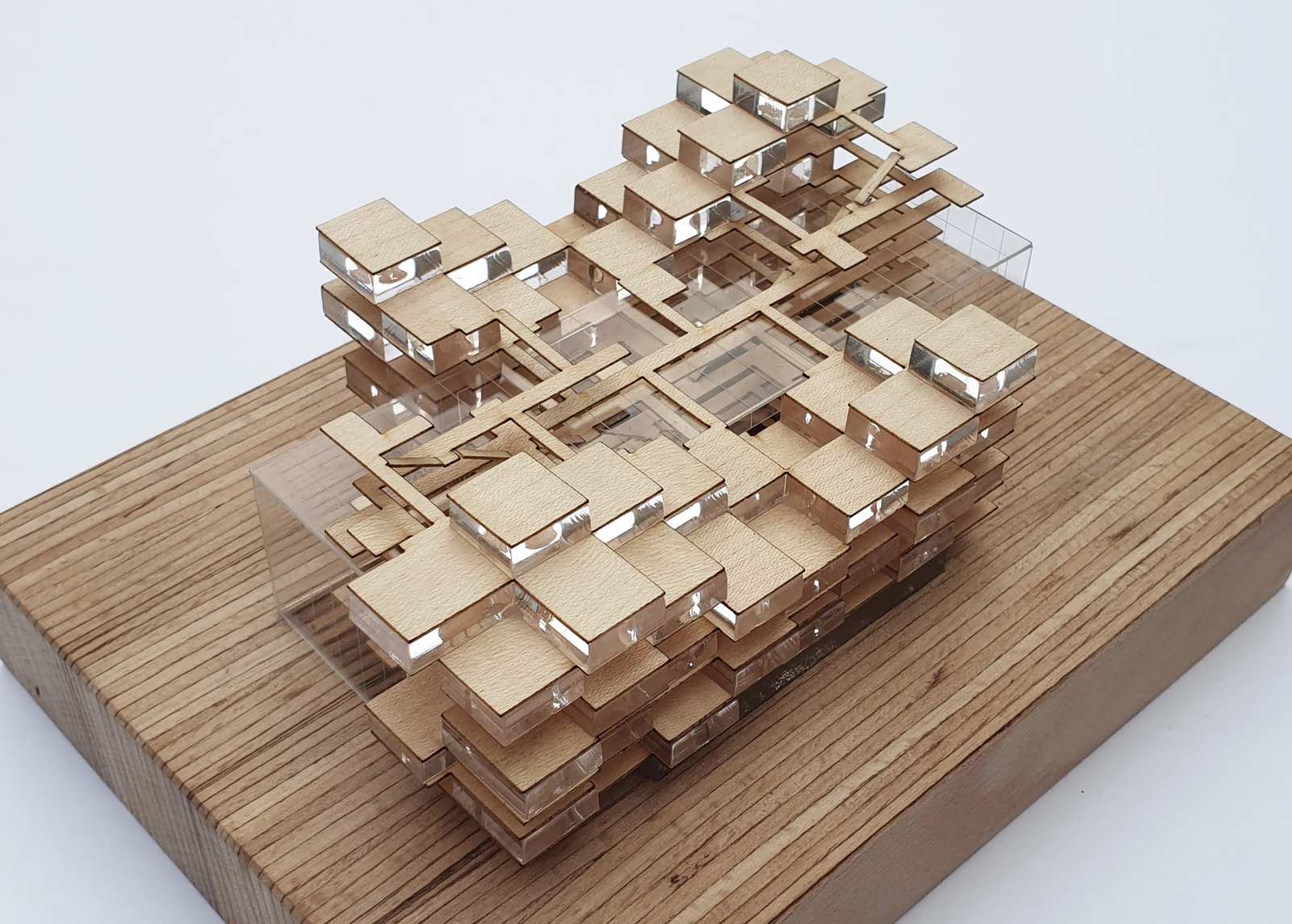Maquette en bois du projet 50/50