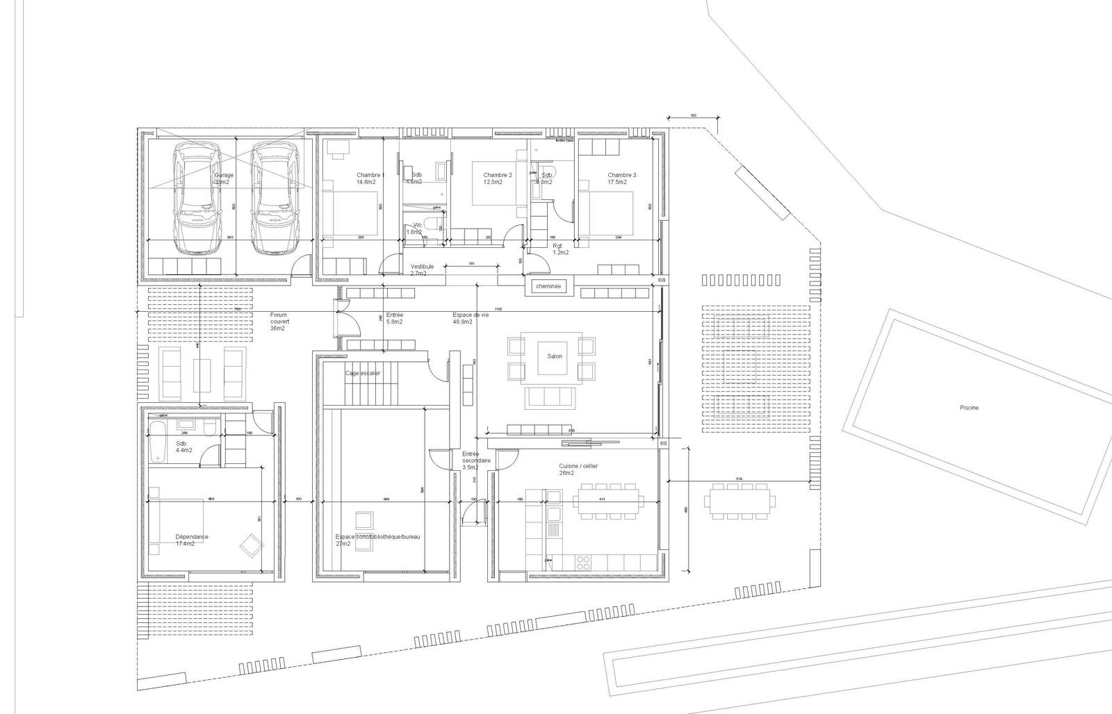 Plan du rez-de-chaussée de la maison BVT, forum couvert, espace de vie, dépendance et piscine