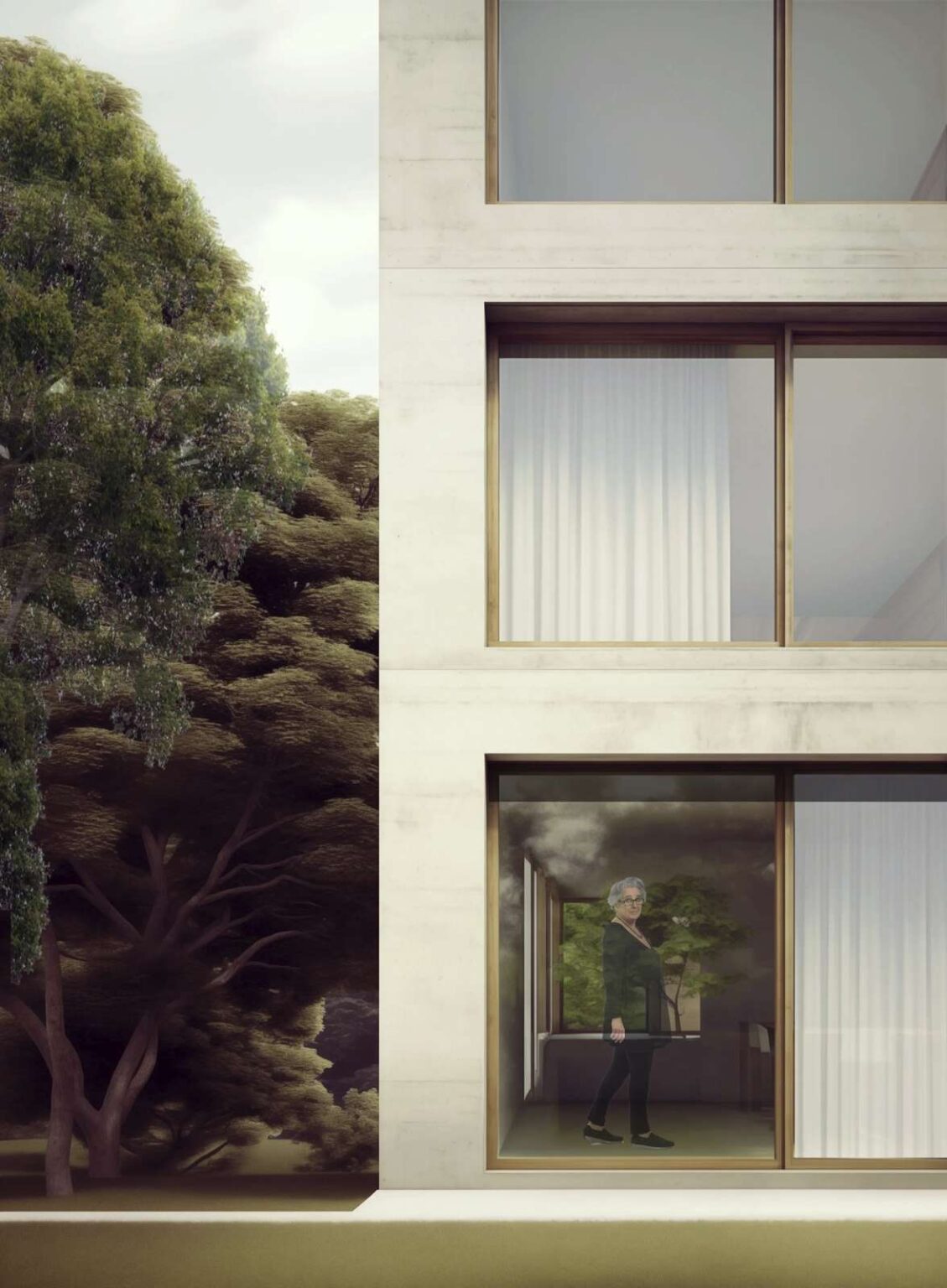 La maison Malon, façade en béton et grandes baies en bois, une habitante derrière la baie du séjour