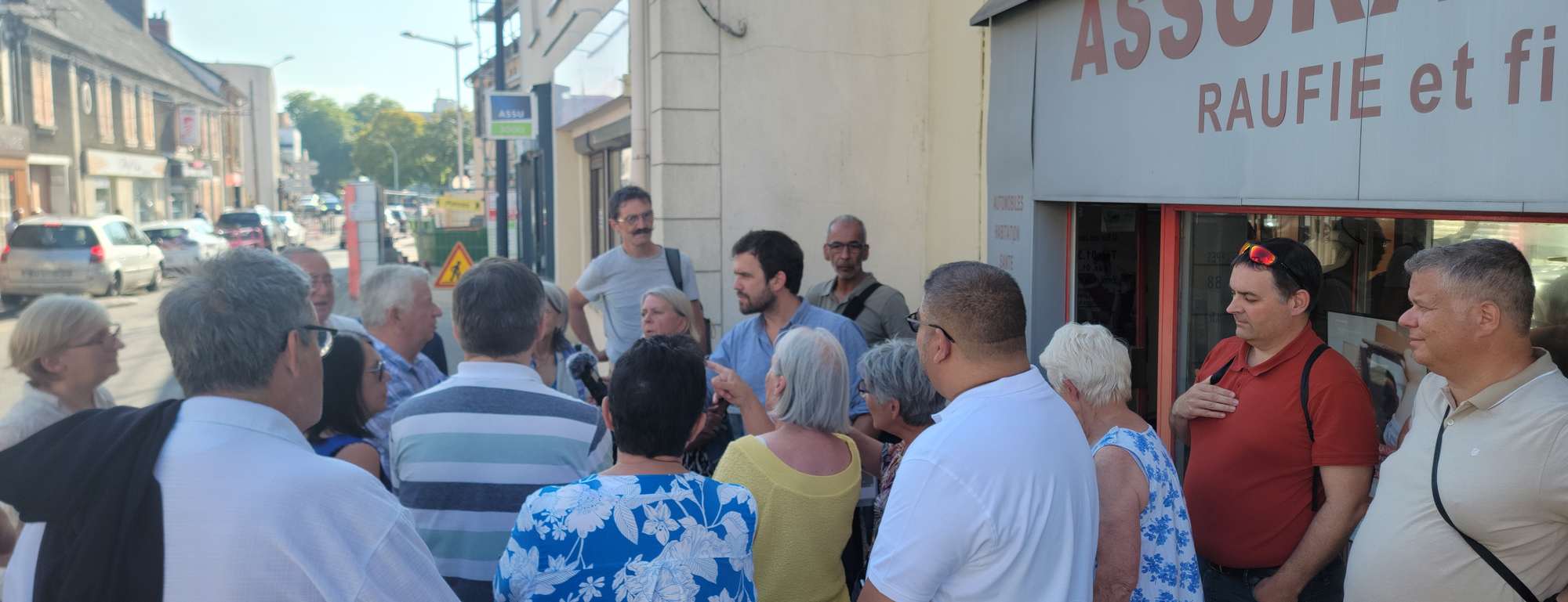La balade commentée dans la rue commerçante de Trappes
